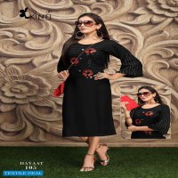 Kinti Hayaat Wholesale Straight Reyon Kurtis