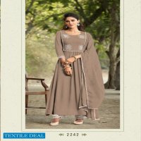 Maskeen Zeenat Wholesale Shopping Reyon Kurti Pant And Dupatta Catalogs