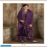 Varsha Izarra Wholesale Pure Velvet Designer Winter Salwar Kameez