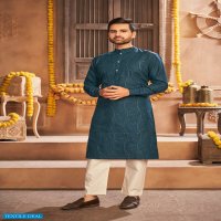 Banwery Royal Couple Vol-7 Wholesale Full Stitched Women And Mens Wear Collection