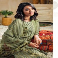 KESAR KARACHI WINTER PASHMINA DIGITAL PRINTED SALWAR SUITS ONLINE
