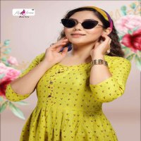 POLAR BY FLY FREE HAEVY RAYON GOLD FOIL PRINT KURTI CATALOG WHOLESLAER BEST RATE