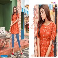 TIPS & TOPS VICTORIA RAYON PRINTED GIRLS WESTERN SHORT TOP