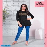 Riaa Lifestyle Wholesale Short Woman Tops
