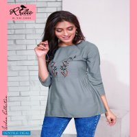 Riaa Lifestyle Wholesale Short Woman Tops